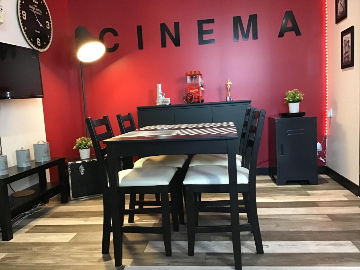 Appartement Cinema Video-Projecteur Et Garage 翁弗勒尔 外观 照片