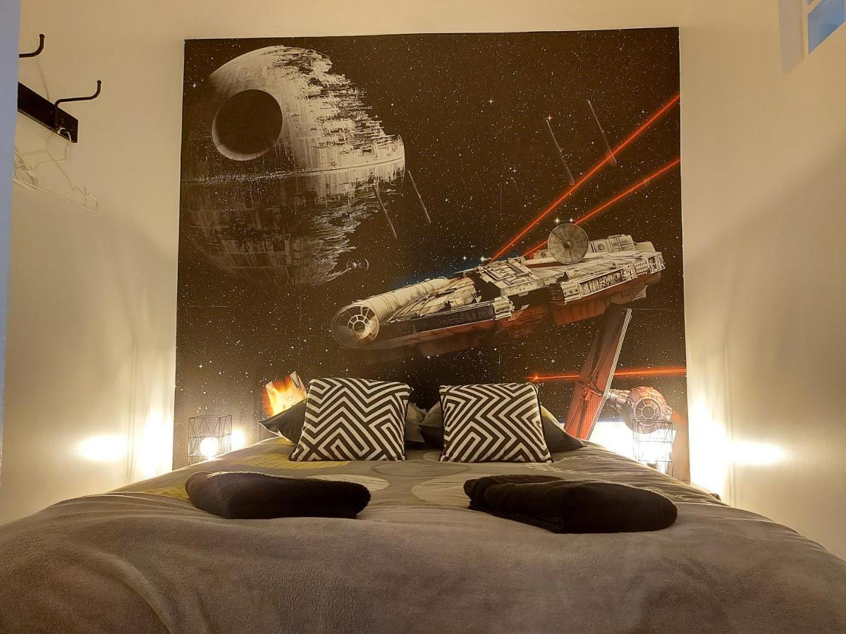 Appartement Cinema Video-Projecteur Et Garage 翁弗勒尔 外观 照片